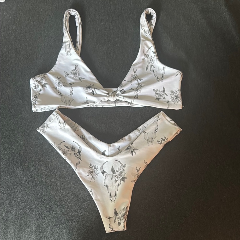 Skatie Sonoma Penny top & Mandy Bottom